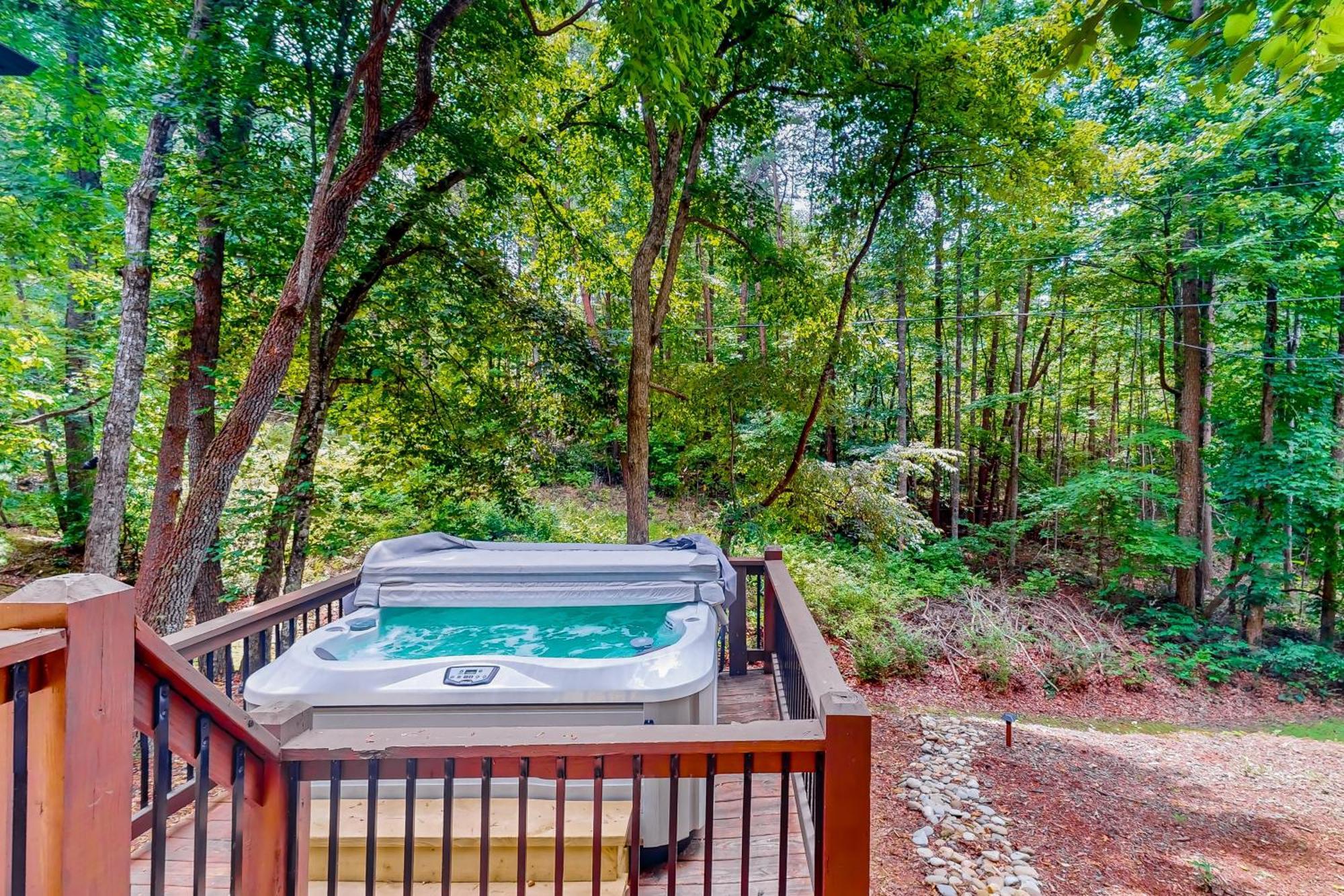Simply Devine At Water'S Edge Villa Blue Ridge Bagian luar foto